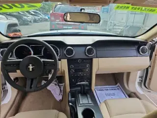 Ford Mustang 2008