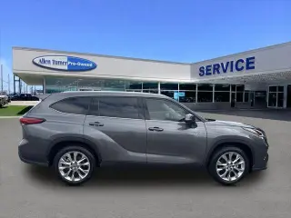 Toyota Highlander Hybrid 2021 Limited SUV de 4 puertas