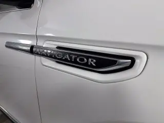 Lincoln Navigator L 2020 4x4 Black Label 4p SUV