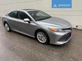 Toyota Camry Híbrida 2019 XLE 4dr Sedán