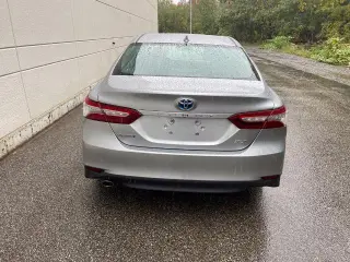 Toyota Camry Híbrida 2019 XLE 4dr Sedán