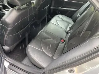 Toyota Camry Híbrida 2019 XLE 4dr Sedán