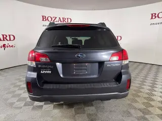 Subaru Outback 2012 AWD 2.5i Premium 4dr Wagon CVT