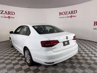 Volkswagen Jetta 2018 1.4T S 4dr Sedán 6A