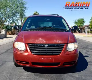 2005 Chrysler Town and Country