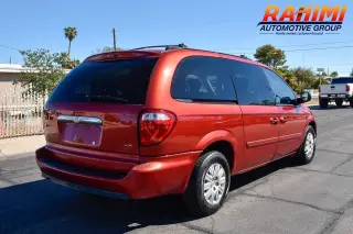 2005 Chrysler Town and Country