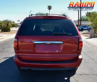 2005 Chrysler Town and Country