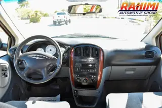 2005 Chrysler Town and Country