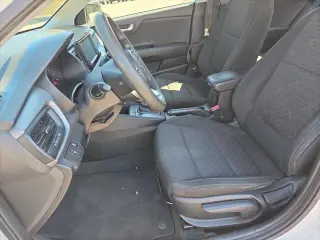 Kia Rio 2019 S 4dr Sedán
