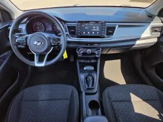Kia Rio 2019 S 4dr Sedán