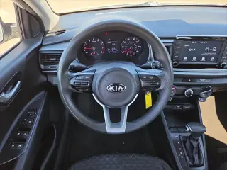 Kia Rio 2019 S 4dr Sedán