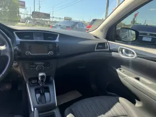 Nissan Sentra 2018