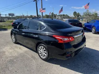 Nissan Sentra 2018