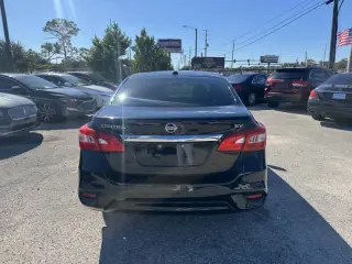 Nissan Sentra 2018