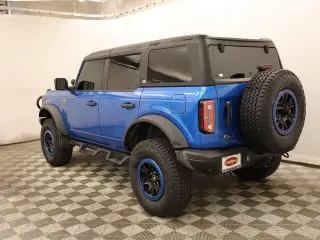 Ford Bronco 2023 4x4 Big Bend Advanced SUV 4 puertas
