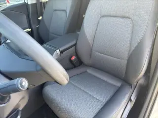 Toyota RAV4 2026 LE 4p SUV