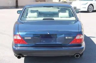 2000 Jaguar XJR