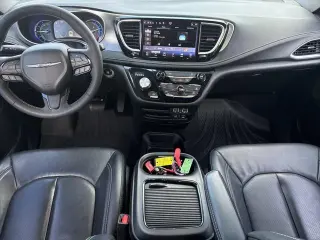 Chrysler Pacifica Hybrid 2022 Touring L 4dr Minivan