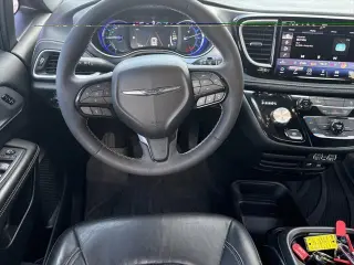 Chrysler Pacifica Hybrid 2022 Touring L 4dr Minivan