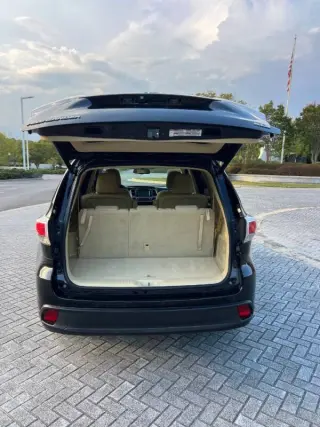Toyota Highlander 2016