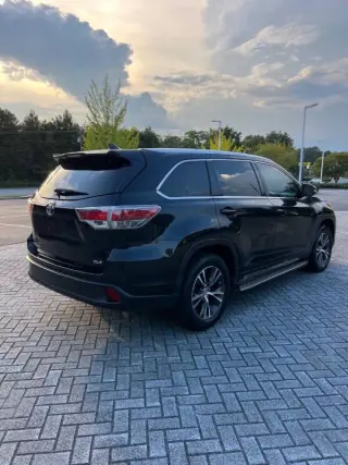 Toyota Highlander 2016