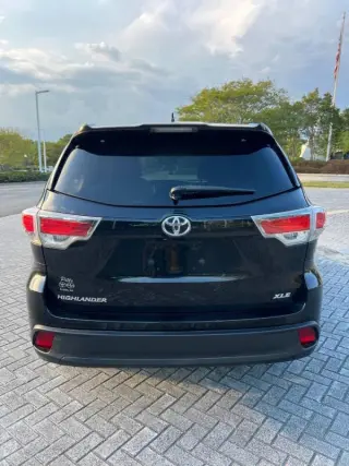 Toyota Highlander 2016
