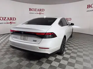 Honda Accord Hybrid 2024 Touring 4dr Sedán