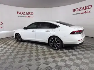 Honda Accord Hybrid 2024 Touring 4dr Sedán