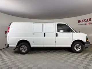 GMC Savana 2020 2500 3dr Cargo Van
