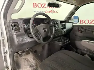 GMC Savana 2020 2500 3dr Cargo Van