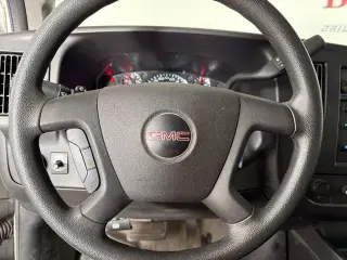 GMC Savana 2020 2500 3dr Cargo Van