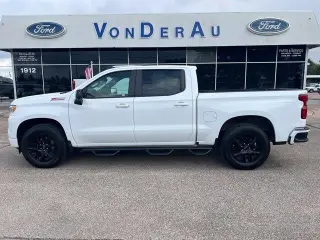 Chevrolet Silverado 1500 2023 4x4 RST 4dr Crew Cab 5.8 ft. SB