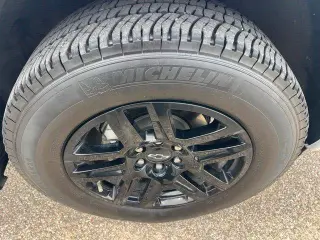Chevrolet Silverado 1500 2023 4x4 RST 4dr Crew Cab 5.8 ft. SB