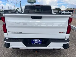 Chevrolet Silverado 1500 2023 4x4 RST 4dr Crew Cab 5.8 ft. SB