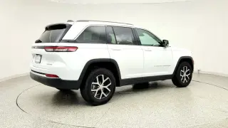 Jeep Grand Cherokee 2023 4x4 Limited 4p SUV
