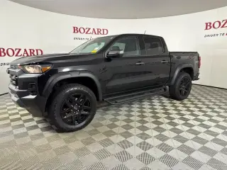 Chevrolet Colorado 2024 4x4 Trail Boss 4dr Crew Cab 5 ft. SB