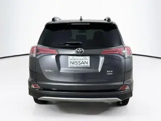 Toyota RAV4 2017 AWD XLE 4dr SUV