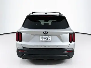 Kia Sorento 2021 LX 4dr SUV