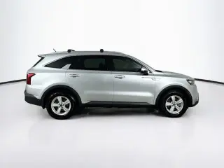 Kia Sorento 2021 LX 4dr SUV