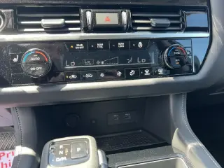 Nissan Pathfinder 2024 SL 4dr SUV