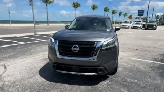 Nissan Pathfinder 2024 SL 4dr SUV