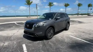 Nissan Pathfinder 2024 SL 4dr SUV