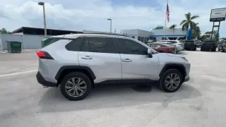 Toyota RAV4 Hybrid 2022 AWD Limited 4p SUV