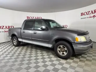 Ford F-150 2002 4dr SuperCrew XLT 2WD Styleside SB