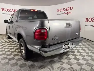 Ford F-150 2002 4dr SuperCrew XLT 2WD Styleside SB