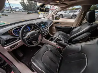 Chrysler Pacifica 2023 Limited 4dr Mini-Van