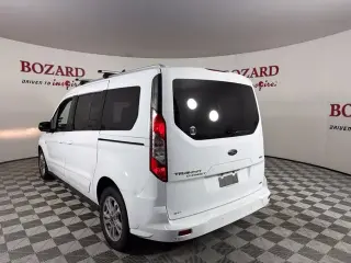 Ford Transit Connect 2022 XLT 4dr LWB Mini-Van con puerta trasera elevadora