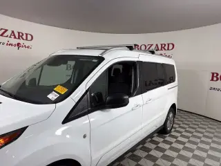 Ford Transit Connect 2022 XLT 4dr LWB Mini-Van con puerta trasera elevadora