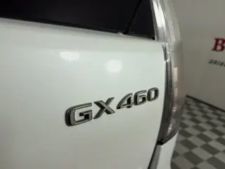 Lexus GX 460 2017 AWD 4dr SUV