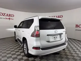 Lexus GX 460 2017 AWD 4dr SUV